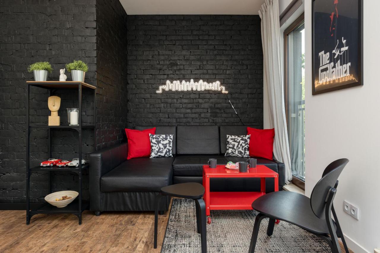 Stylish & Trendy 1 Bedroom Apartment Wola With Parking By Renters 华沙 外观 照片